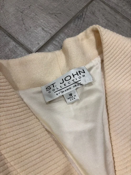 St. John Collection by Marie Gray Cream Blazer - Picture 3 of 5